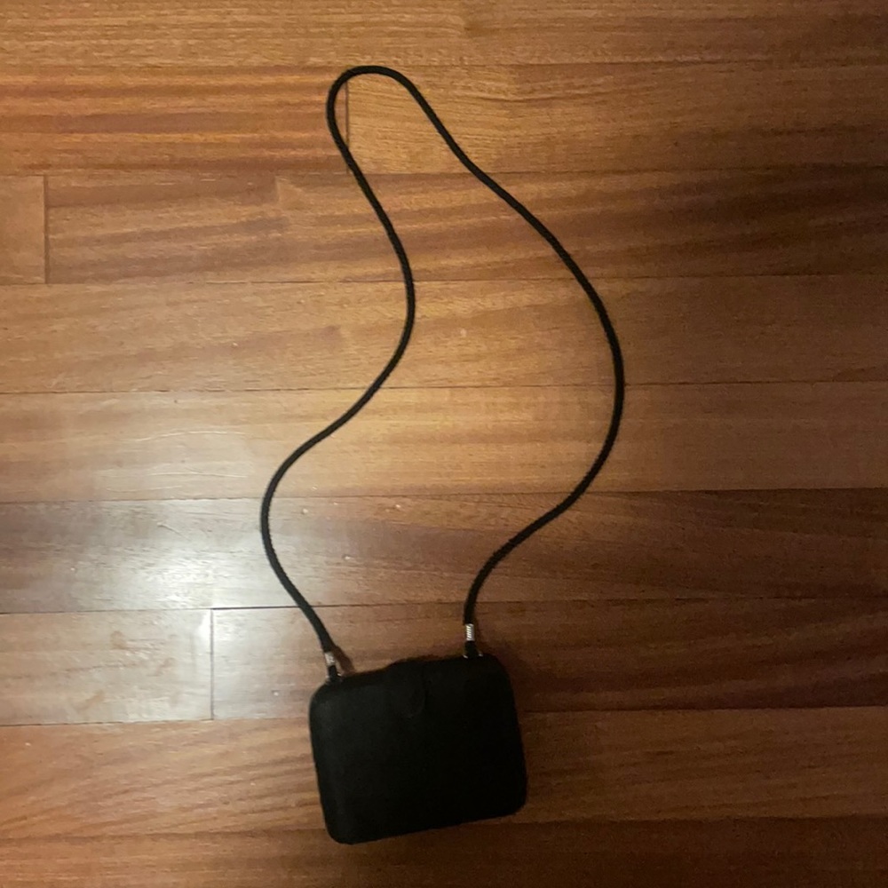 Small shoulder bag